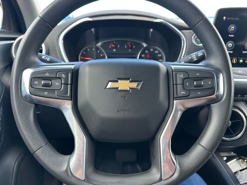 Certified 2025 Chevrolet Blazer LT AWD/4WD image 29