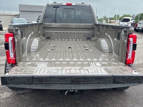 Used 2026 Ford F450 Platinum image 14