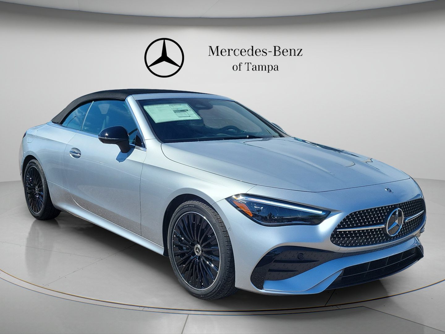 New 2027 Mercedes-Benz CLE 450 4MATIC Cabriolet image 4