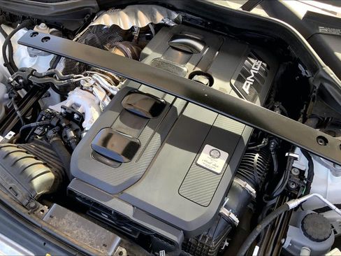 Used 2025 Mercedes-Benz GLC 43 AMG 4MATIC image 51