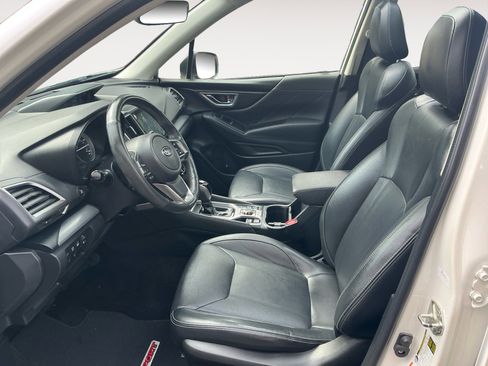 Used 2019 Subaru Forester Limited w/ Popular Package #3 AWD/4WD image 9