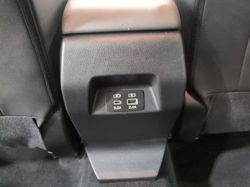 Used 2024 Subaru Crosstrek 2.0i Premium AWD/4WD image 15