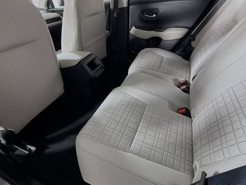 Certified 2024 Honda HR-V LX image 33