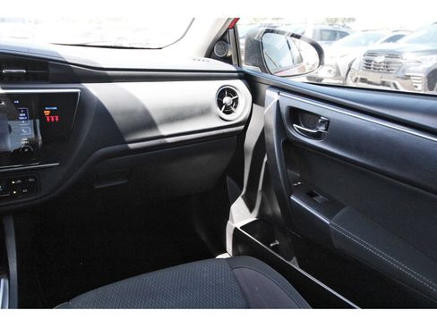 Used 2019 Toyota Corolla LE FWD image 10