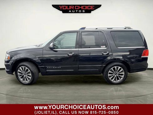 Used 2015 Lincoln Navigator 4WD image 2