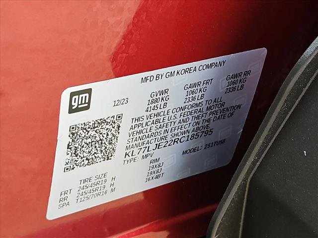 Used 2024 Chevrolet Trax RS w/ Sunroof Package FWD image 25