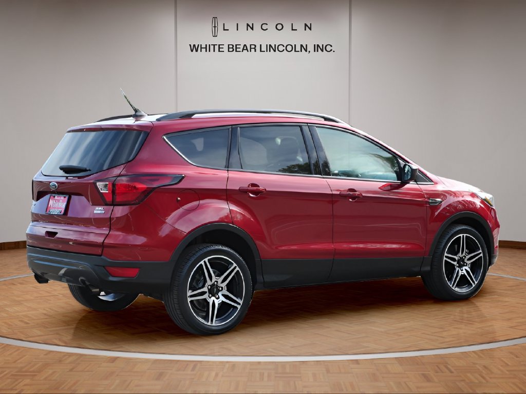 Used 2019 Ford Escape SEL AWD/4WD image 5