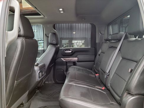 Used 2020 Chevrolet Silverado 3500 LTZ w/ LTZ Premium Package image 17