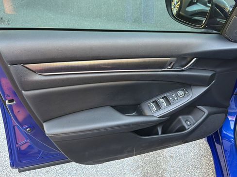 Used 2022 Honda Accord Sport image 16