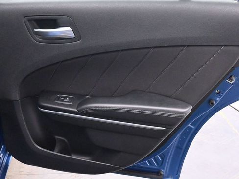 Used 2023 Dodge Charger SXT RWD image 19