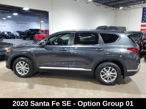 Used 2020 Hyundai Santa Fe SE FWD image 12
