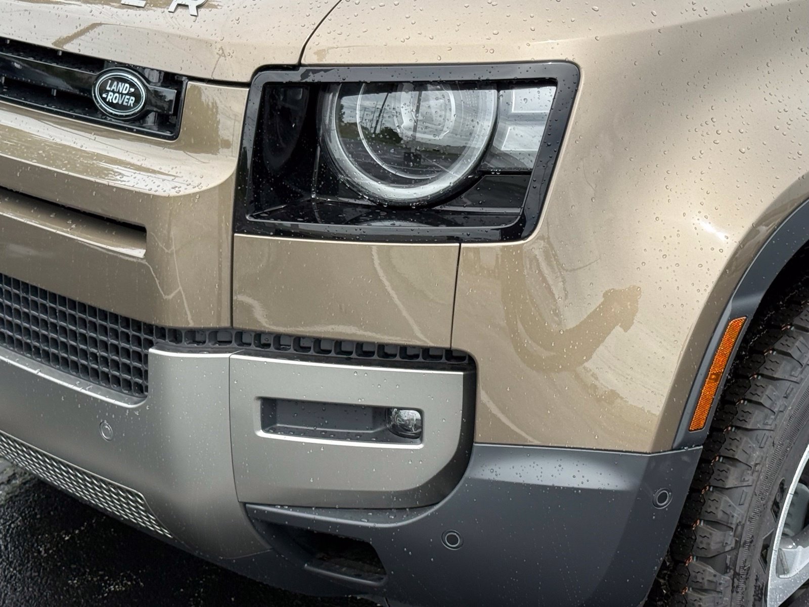 New 2026 Land Rover Defender 110 S AWD/4WD image 11