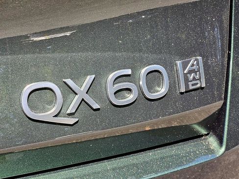 New 2026 INFINITI QX60 Luxe w/ Family Package image 13