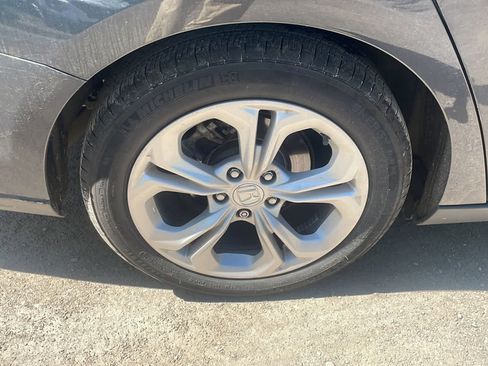 Used 2025 Honda Accord LX image 20