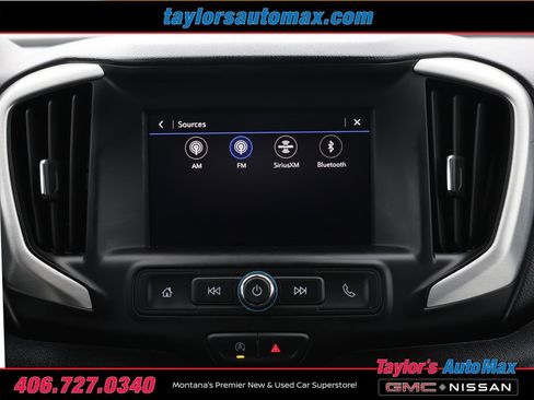 Used 2024 GMC Terrain SLE image 11