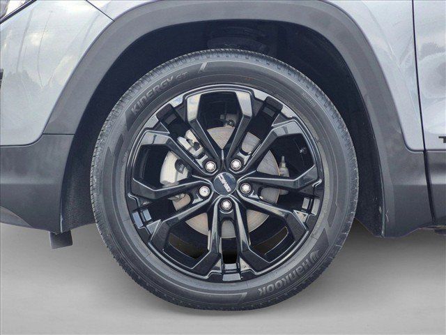 Used 2021 GMC Terrain SLE w/ Driver Convenience Package FWD image 22