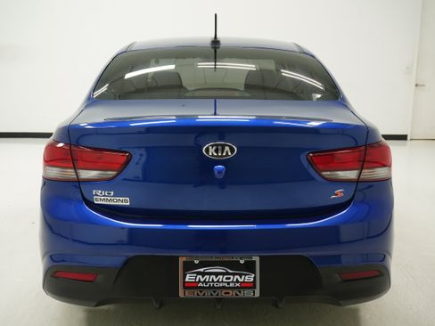 Used 2020 Kia Rio S FWD image 5