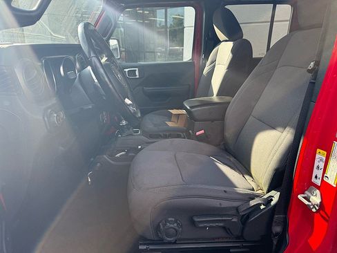 Used 2020 Jeep Gladiator Sport w/ Quick Order Package 24S AWD/4WD image 10