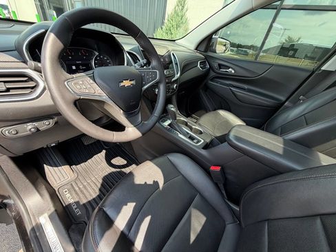 Used 2020 Chevrolet Equinox Premier AWD/4WD image 10