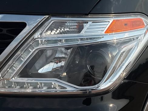 Used 2019 Nissan Armada SL w/ Premium Package AWD/4WD image 17