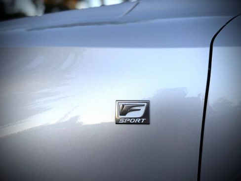 Used 2014 Lexus IS 350 w/ F Sport Package RWD image 9