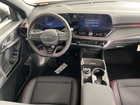 New 2026 Chevrolet Equinox RS AWD/4WD image 13