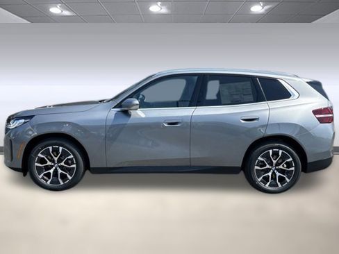 Used 2025 BMW X3 xDrive30i w/ Convenience Package image 2