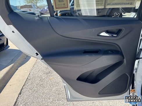 Used 2021 Chevrolet Equinox LT FWD image 38