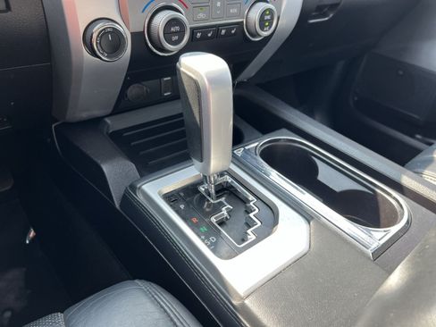 Used 2015 Toyota Tundra Platinum AWD/4WD image 21