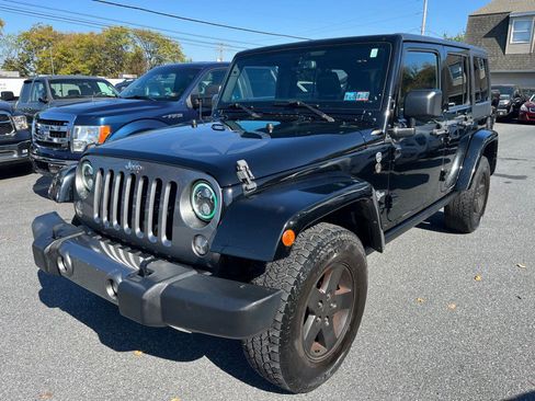 Used 2015 Jeep Wrangler Unlimited Sport image 1