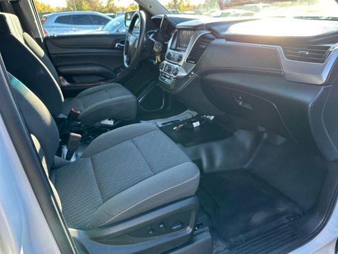 Used 2020 Chevrolet Tahoe 4WD image 17