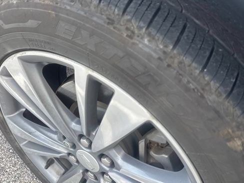 Used 2020 Cadillac XT5 Premium Luxury FWD image 5