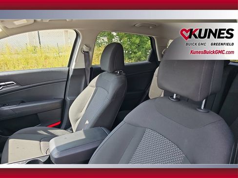 Used 2026 Kia Sportage LX FWD image 22