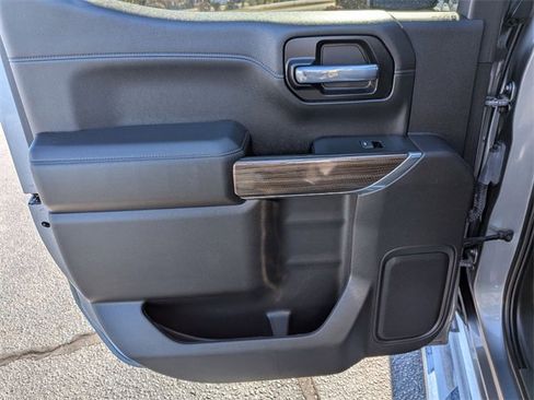 Used 2021 Chevrolet Silverado 1500 RST image 26