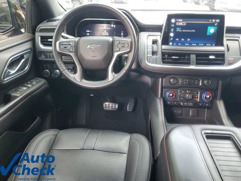 Used 2022 Chevrolet Tahoe RST w/ Luxury Package AWD/4WD image 17