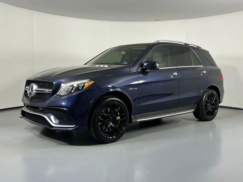 Used 2017 Mercedes-Benz GLE 63 AMG 4MATIC image 4