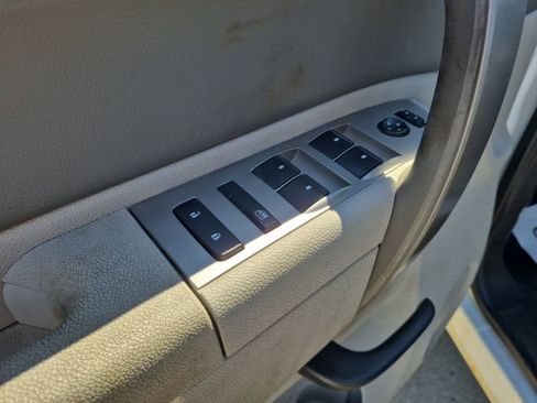 Used 2013 Chevrolet Silverado 3500 W/T AWD/4WD image 14