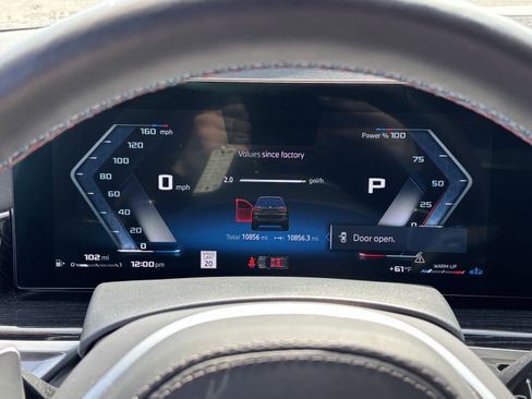 Used 2026 BMW X7 M60i image 21