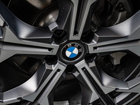 New 2026 BMW 330i xDrive Sedan w/ Premium Package AWD/4WD image 8