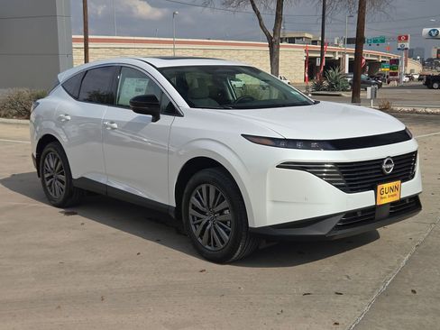 New 2026 Nissan Murano SL image 1