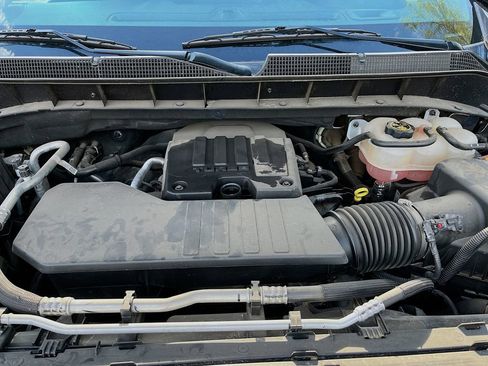 Used 2022 Chevrolet Silverado 1500 Custom AWD/4WD image 28
