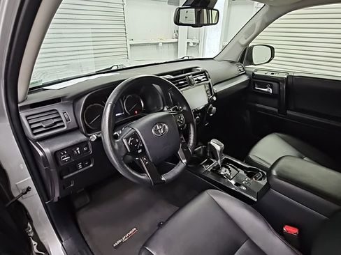 Used 2023 Toyota 4Runner TRD Off-Road Premium image 12