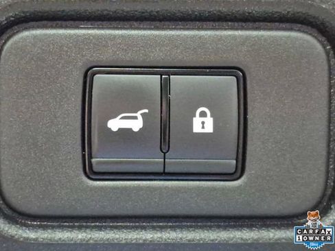 Used 2025 Nissan Pathfinder Platinum w/ Cargo Package AWD/4WD image 31