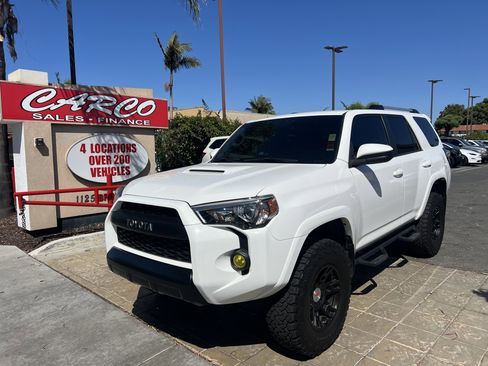 Used 2016 Toyota 4Runner Trail image 4