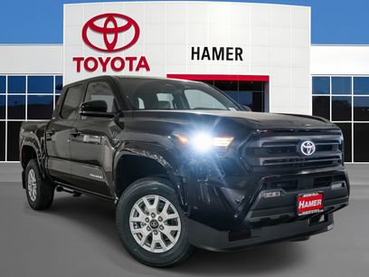 New 2026 Toyota Tacoma w/ SR5 Package
