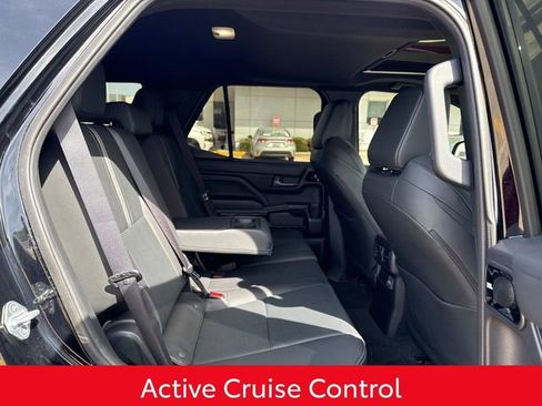 Used 2025 Toyota 4Runner Limited image 14