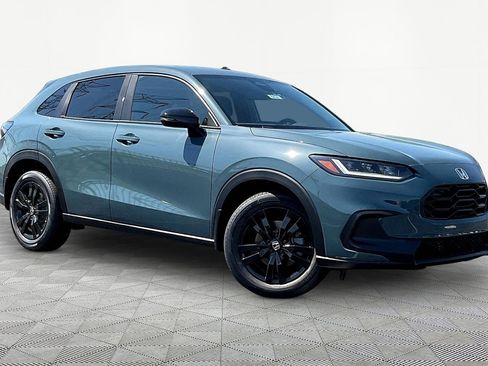 New 2026 Honda HR-V Sport image 3
