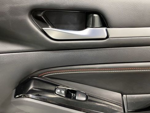 Certified 2023 Nissan Altima 2.5 SR w/ SR Premium Package AWD/4WD image 29