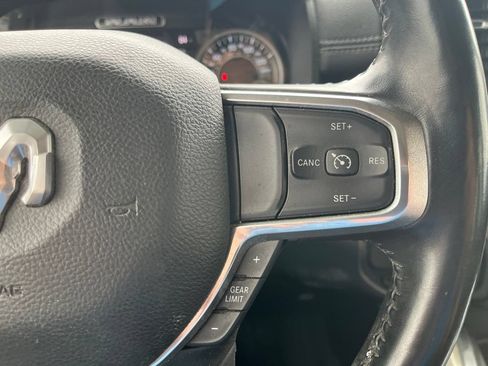 Used 2021 RAM 1500 Laramie w/ Laramie Southwest Edition RWD image 17