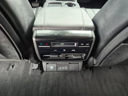 Used 2025 Acura MDX SH-AWD w/ Technology Package image 28